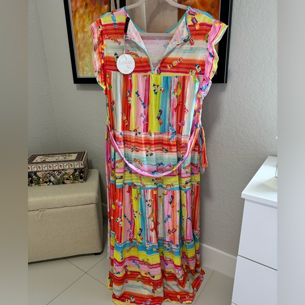 Long Lolita dress with multi-stripe print and candy